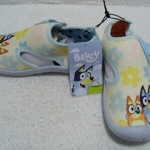 BLUEY  size 11  kids shoes  gt lic  bluey ws  size 11